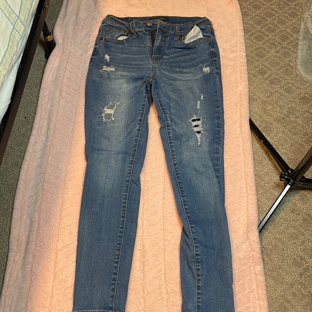 Aeropostale No-Show Ripped Skinny Jeans Size 8